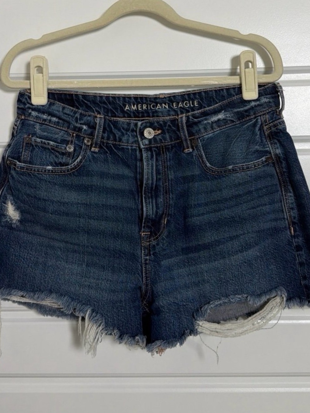 American Eagle Outfitters Distressed Denim Shorts Size 8